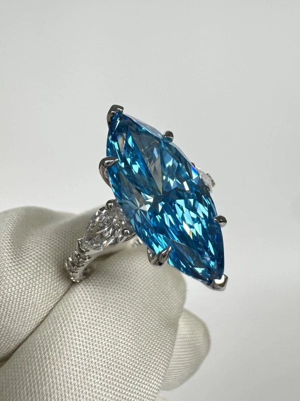 No name MARQUISE DIAMOND 7.02 CT FANCY VIVID BLUE RING (GIA) NN7.02CT FVB/VVS1 3