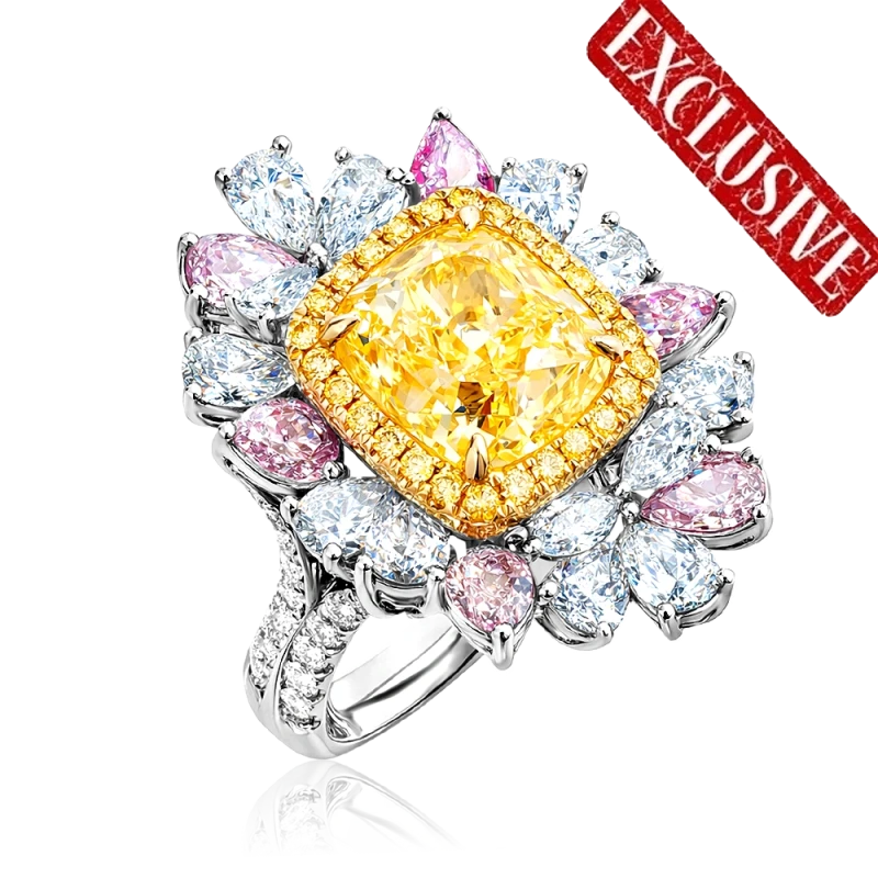 Earrings without a brand CUSHION DIAMOND 5.00 CT FANCY YELLOW/VS2 RING (GIA) 238921 5.00 CT FY/VS2 1