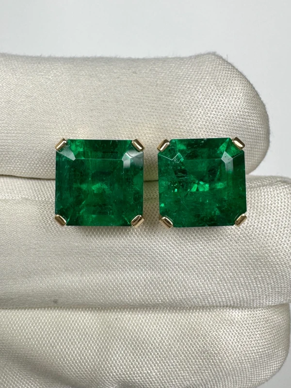 DeRosa EMERALD 4.67-4.20 CT VIVID GREEN EARRINGS E726258 3