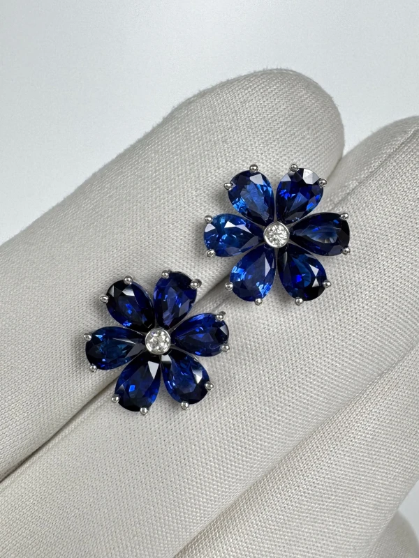 DeRosa PEARSHAPE SAPPHIRE 5.06 CT "ROYAL BLUE" EARRINGS E683319 3