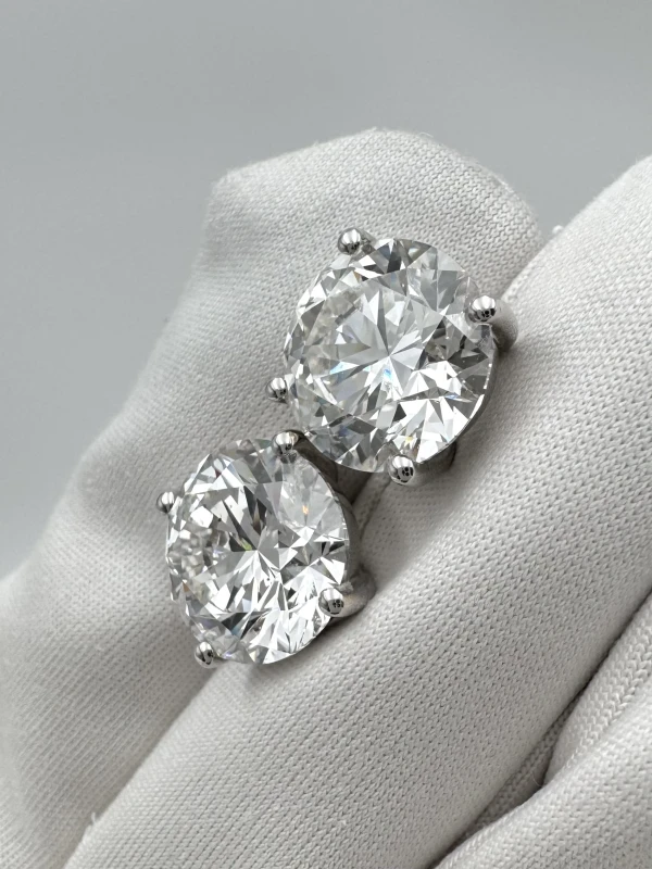 No name ROUND DIAMONDS 5.06 - 5.01 CT G/VVS-VS EXEXEX (GIA) NN5.06-5.01 4