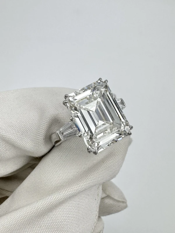 Mercury EMERALD DIAMOND 8.80 CT H/VS2 RING (GIA) MR800WED8 3