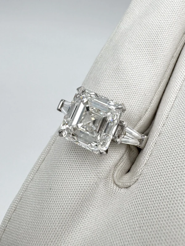 СЕРЬГИ NO NAME DIAMOND RING 5.55 CT G/VVS1 (GIA) 5.55 CT G/VVS1 280624 4