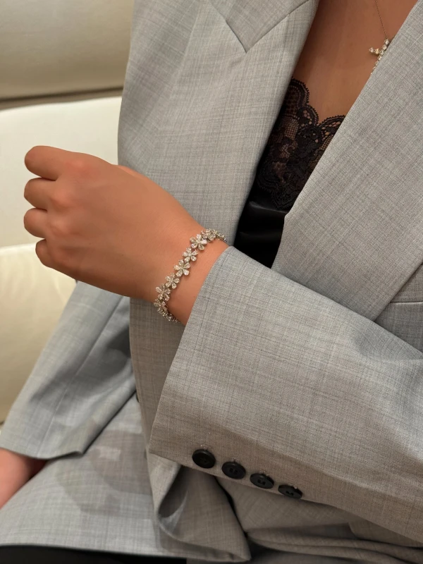 DeRosa DIAMONDS FLOWER BRACELET 14.64 CT B150250 5