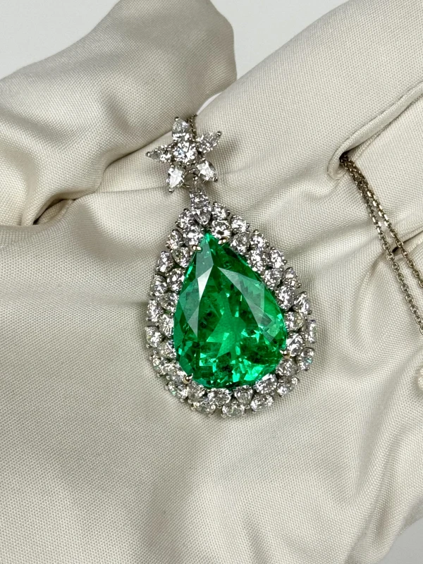 СЕРЬГИ NO NAME COLOMBIA EMERALD 28.15 CT GREEN NECKLACE (GRS) NN28.15 4