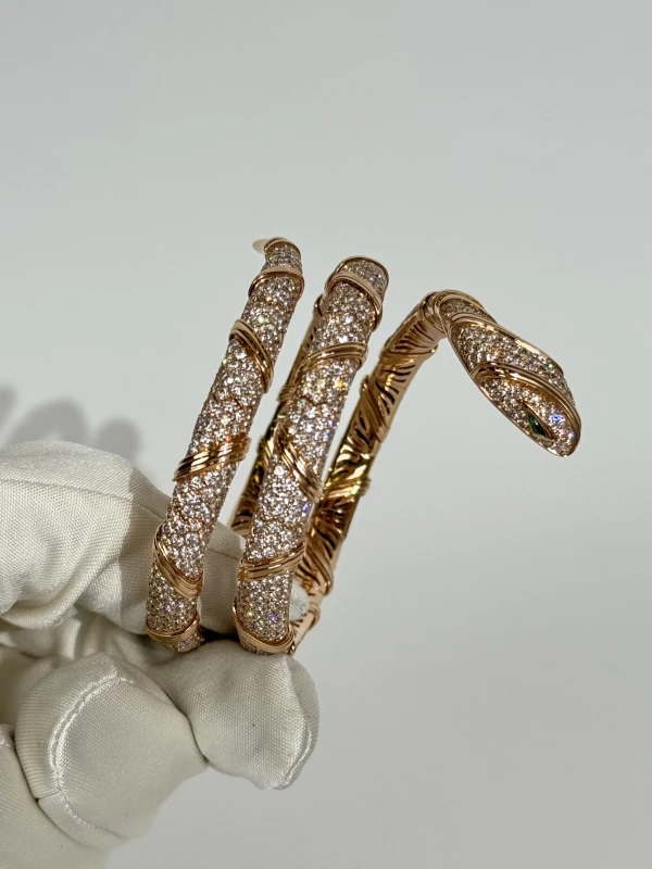 Bvlgari SERPENTI DIAMOND BRACELET (SIZE M) B1182 4