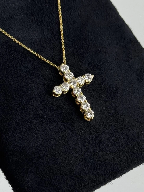Graff CROSS PENDANT MEDIUM MODEL RGP MM 3