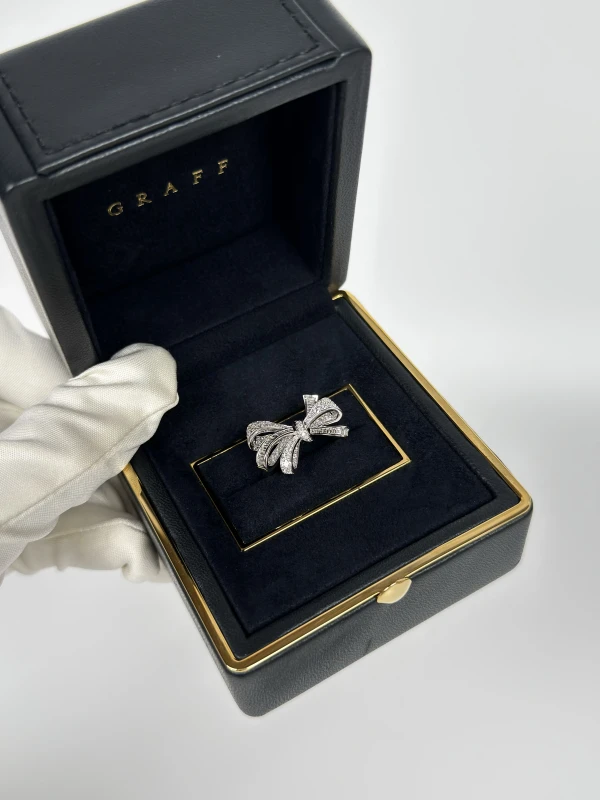 Graff Tilda’s Bow Classic Diamond Ring (SIZE 52) RGR507 5