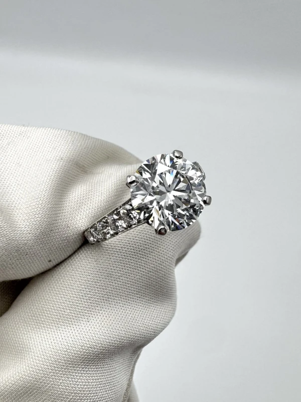 De Beers ROUND DIAMOND 3.08 CT FLAWLESS/D RING (NEW) B47823 3