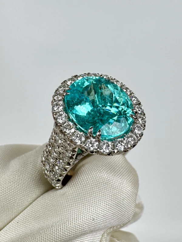 Earrings without a brand OVAL PARAIBA TOURMALINE 7.57 CT RING, MOZAMBIQUE (SIZE 56) AGL nn.P7.57ct 7