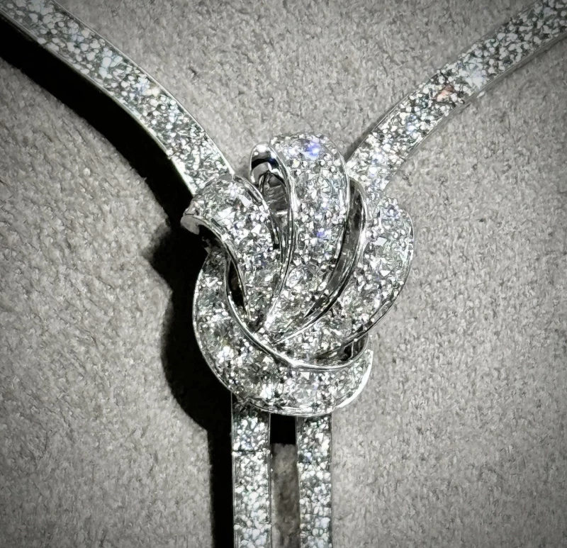 GRAFF Tilda’s Bow Double Pavé Diamond Drop Necklace RGN595 5