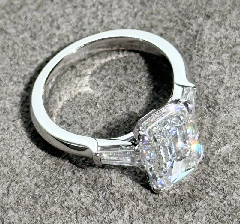 GRAFF Emerald Diamond 3.01 ct D/Flawless Ring (TYPE IIA) RGR3.01CT 6