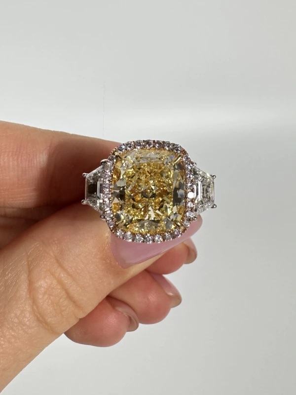 СЕРЬГИ NO NAME DIAMOND RING 7.78 CT FY/VS2 (GIA) 7.78 CT FY/VS2 2