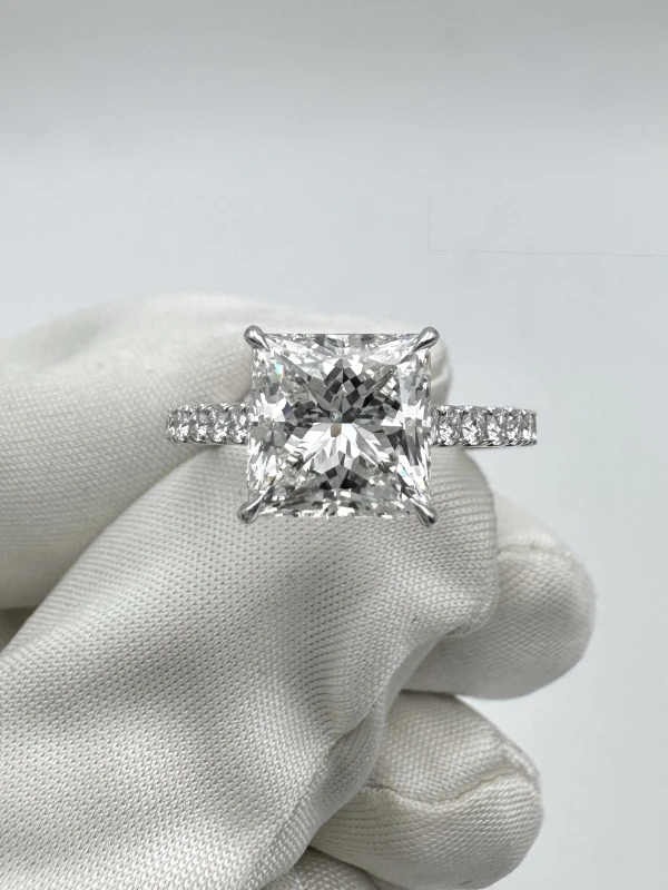 No name SQUARE DIAMOND 3.01 CT G/VVS2 RING (GIA) nn3.01ct G/VVS2 2