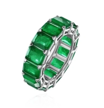 EMERALD 9.249 CT GREEN RING (SIZE 16.5)