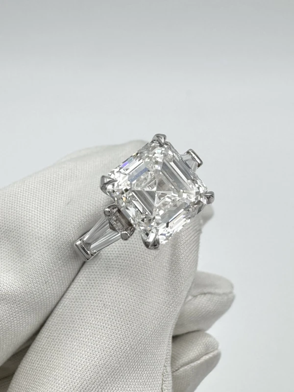 СЕРЬГИ NO NAME DIAMOND RING 5.55 CT G/VVS1 (GIA) 5.55 CT G/VVS1 280624 3