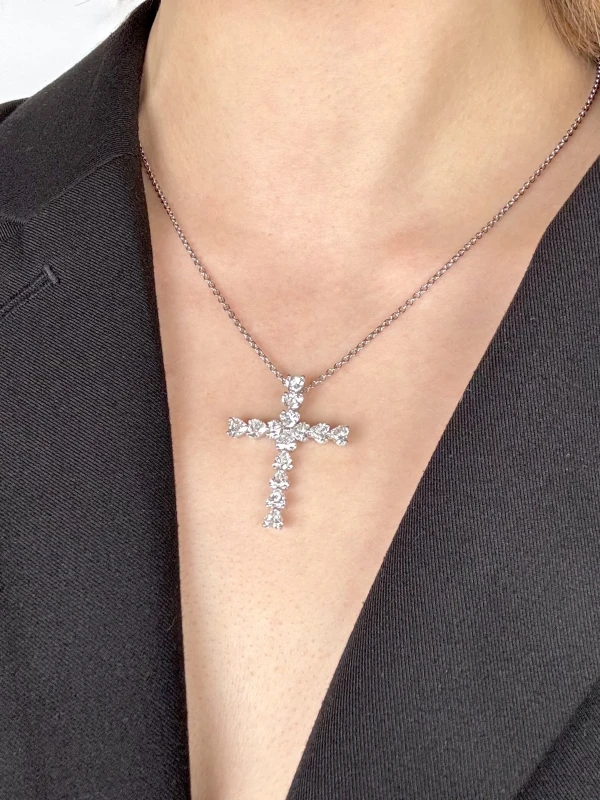 No name HEART DIAMOND CROSS 6.07 CT PENDANT NN6.07CT 2