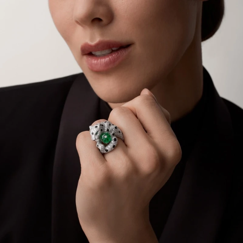Cartier PANTHÈRE DE CARTIER RING, MELON-CUT EMERALD, PAVED (SIZE 55) H4384255 2