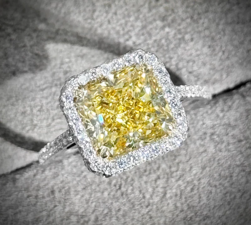 СЕРЬГИ NO NAME DIAMOND RING 3.15 CT FBY/SI1 3.15 ct FBY/SI1 4