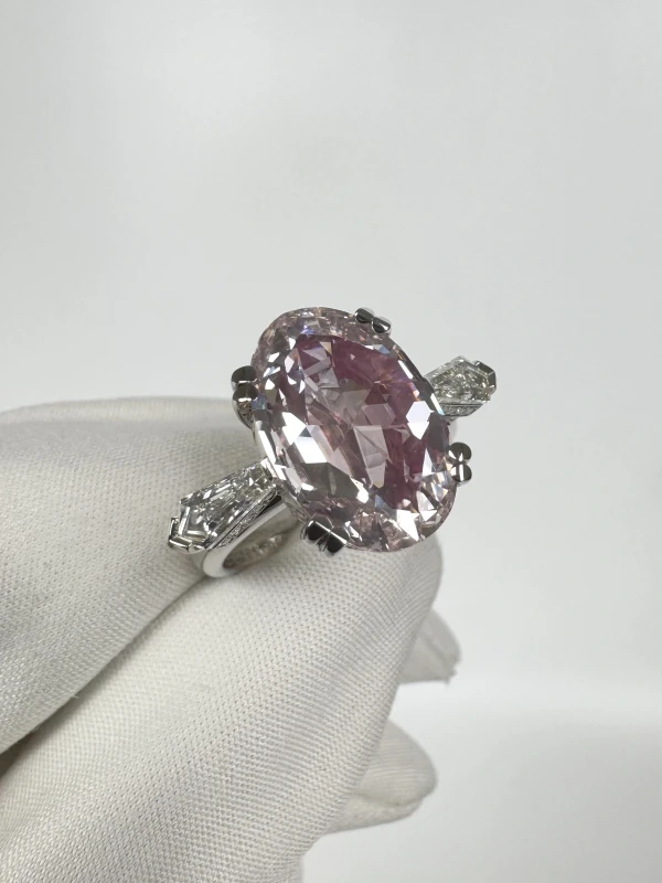 СЕРЬГИ NO NAME КОЛЬЦО С БРИЛЛИАНТОМ 3.06 CT LIGHT PINK/SI1 3.06 CT LIGHT PINK/SI1 3