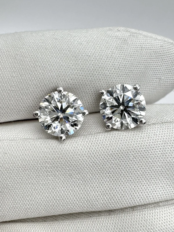 Earrings without a brand ROUND DIAMOND 2.00 - 2.00 CT H/VS2 EARRING (GIA) NN2.00-2.00-877 4