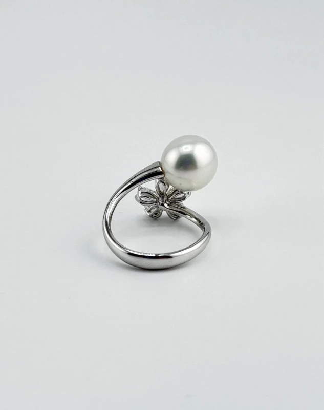 Mercury FLOWER RING, PEARL AND DIAMONDS, WHITE GOLD MR22998/PRL10/FL 7