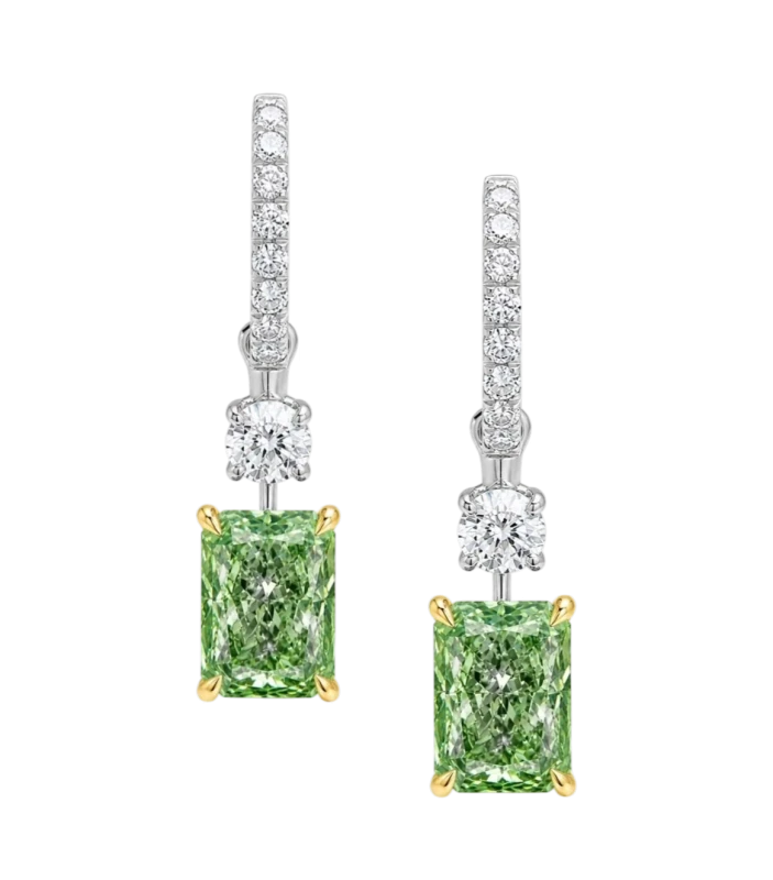 RADIANT DIAMOND 2.09-2.13 CT FANCY VIVID GREEN*/VVS2-VS1 EARRINGS (GIA)