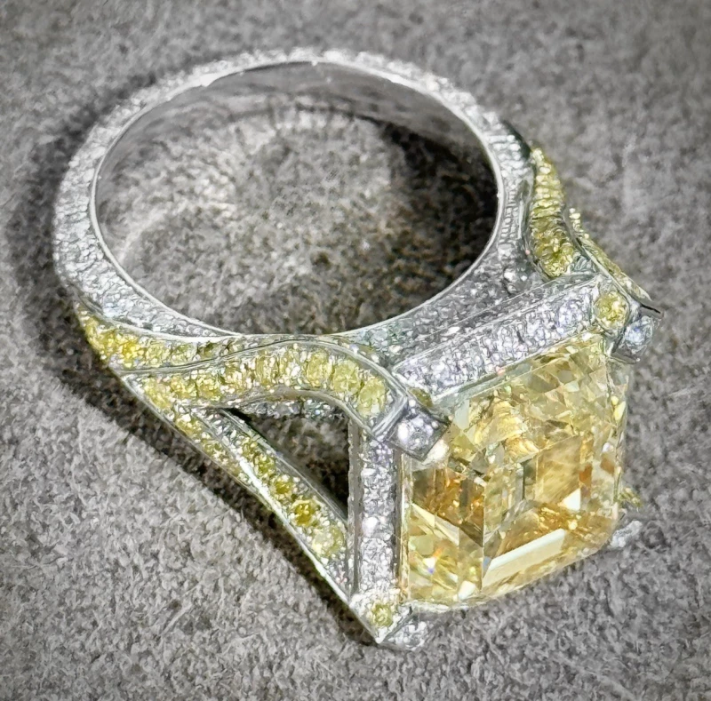 СЕРЬГИ NO NAME DIAMOND 8.66 CT FANCY LIGHT YELLOW/VS1 RING (GIA) NN8.66CT 3