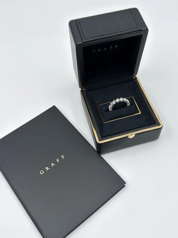 Graff HEAERT DIAMOND 3.20 CT RING (SIZE 53) RGET004 5