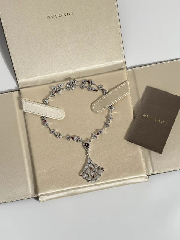 Bvlgari DIVA'S DREAM NECKLACE 354080 7